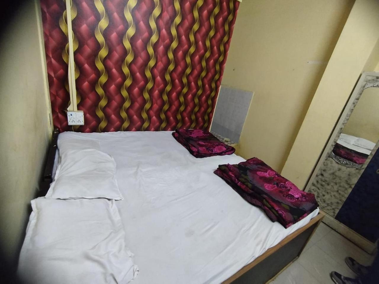 Hotel Avantika Ujjain Bagian luar foto